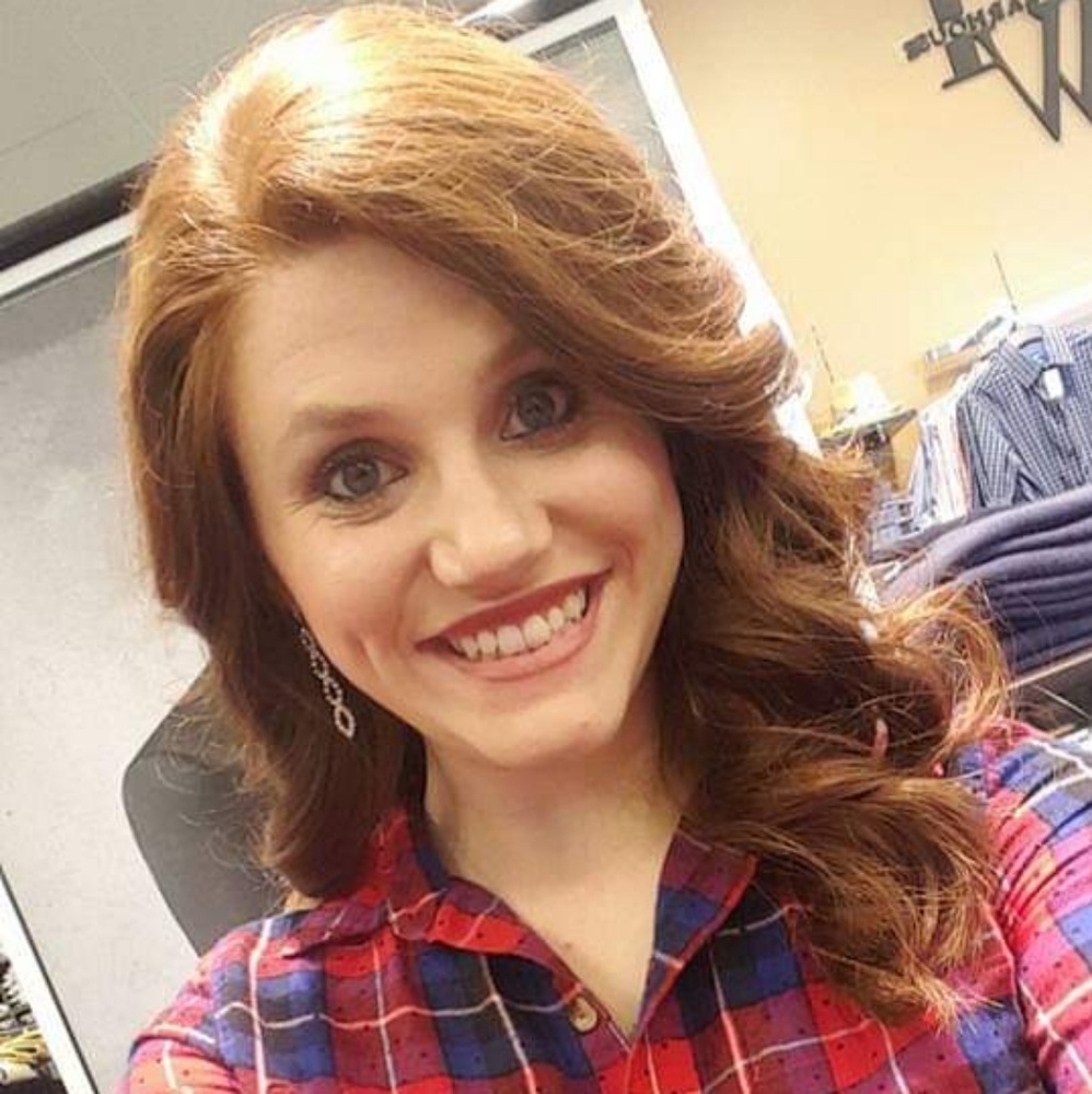 Meet your Posher, Tiffany